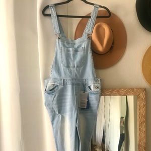 Light wash overalls
